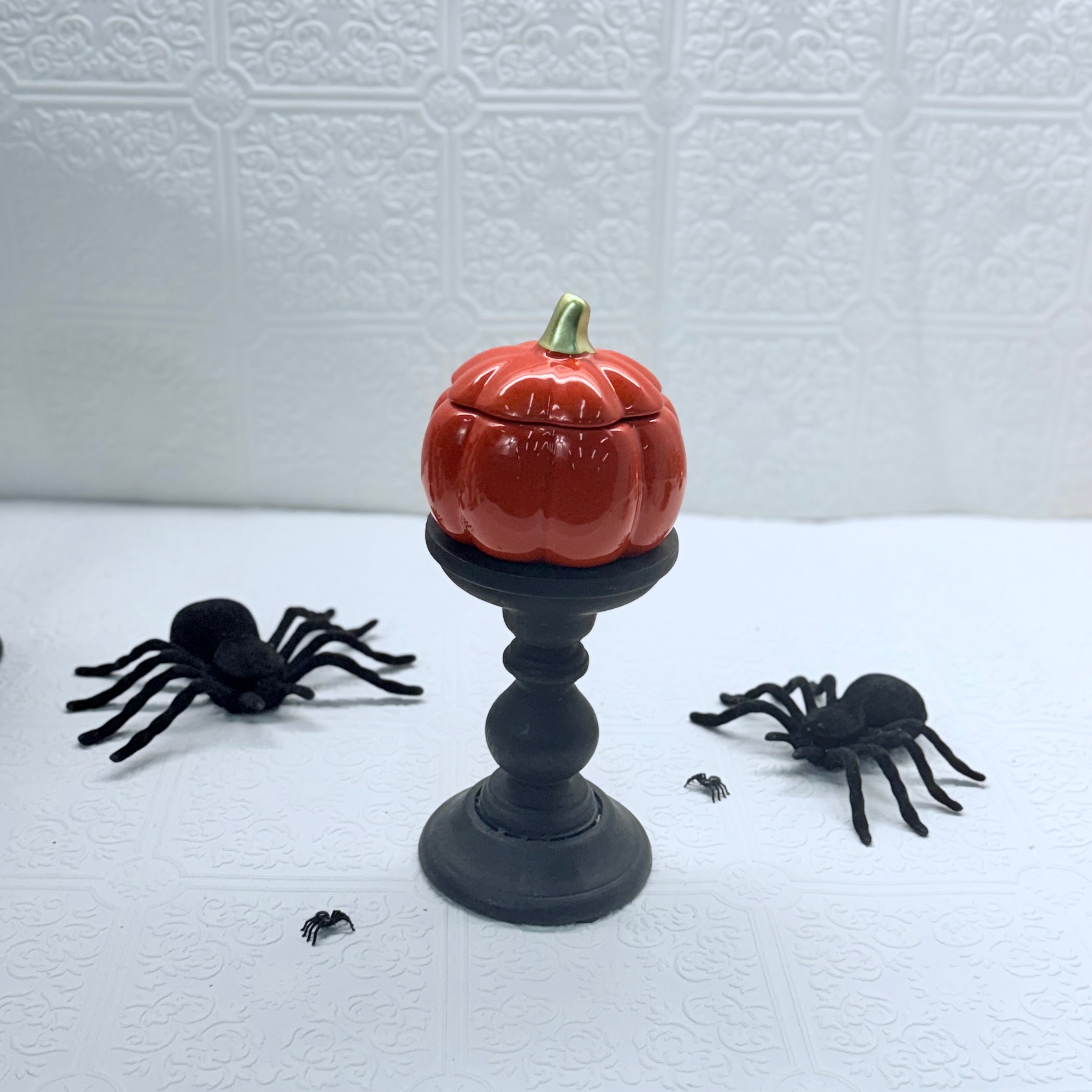 Wicked Wicks Candle - Pouring Class - Malicious Women Co. - Malicious Intent